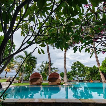 Retreat Villa Toraja Baturinggit 库布 外观 照片