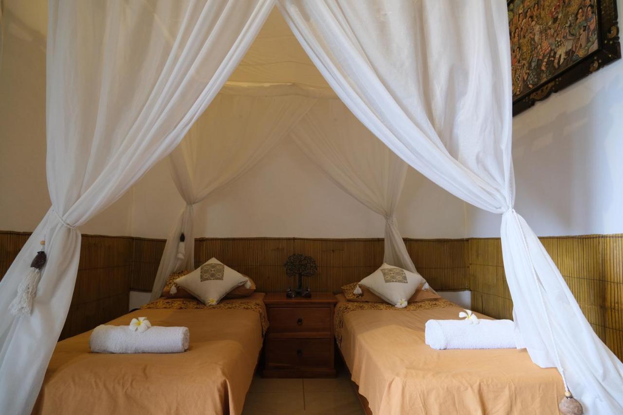 Retreat Villa Toraja Baturinggit 库布 外观 照片