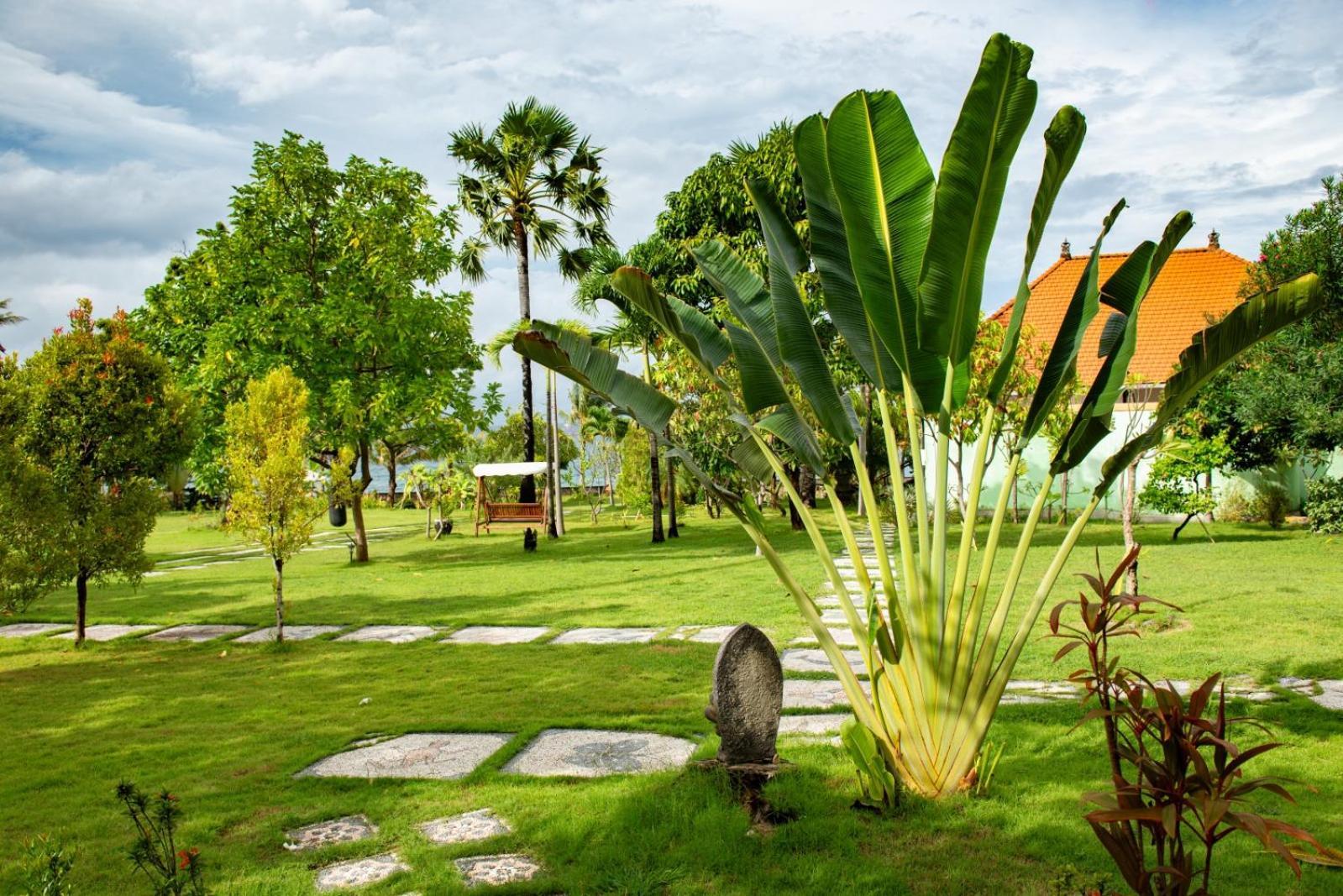 Retreat Villa Toraja Baturinggit 库布 外观 照片