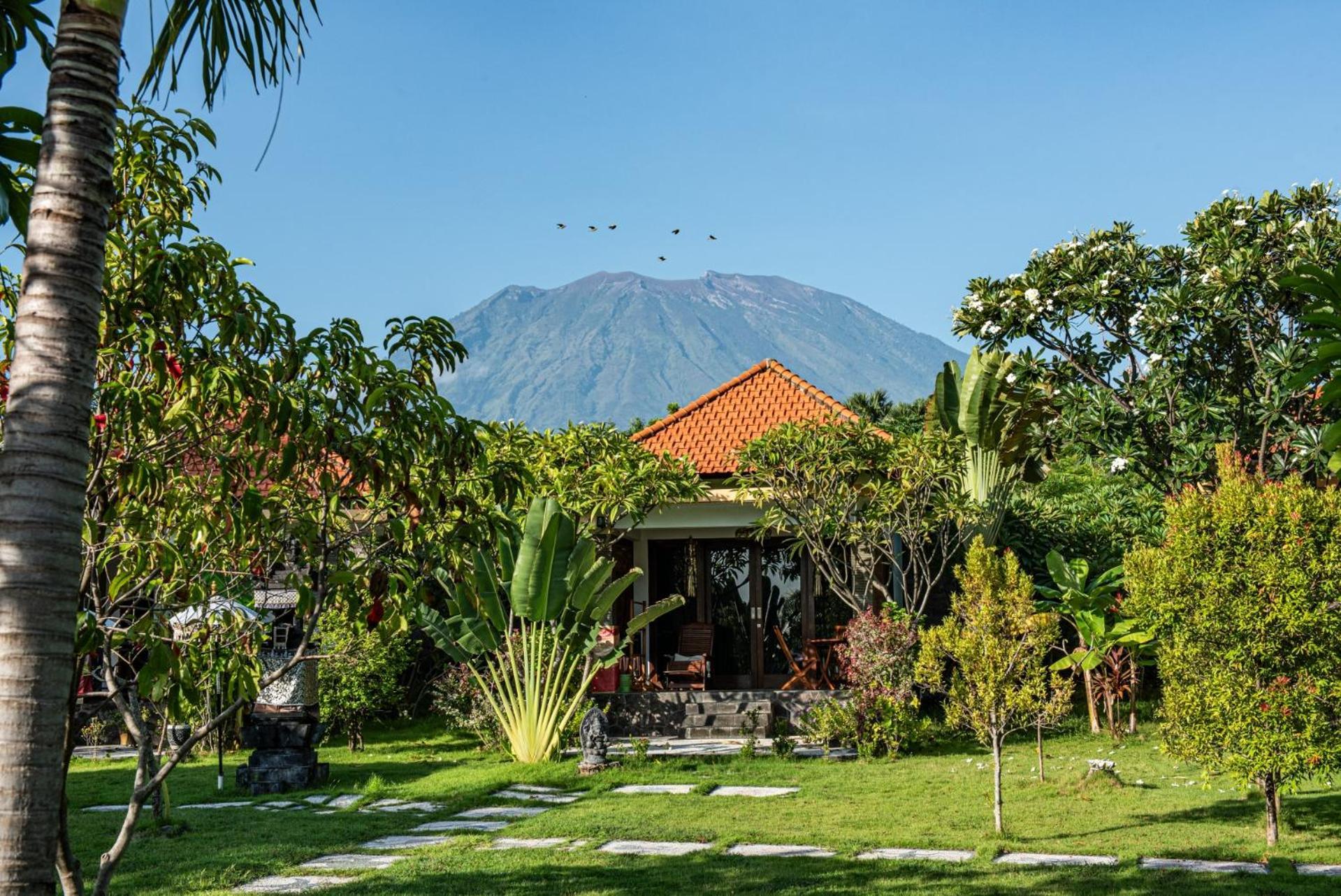 Retreat Villa Toraja Baturinggit 库布 外观 照片